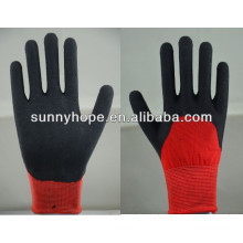 Gants en latex noir recouvert en nylon rouge 13 gauges